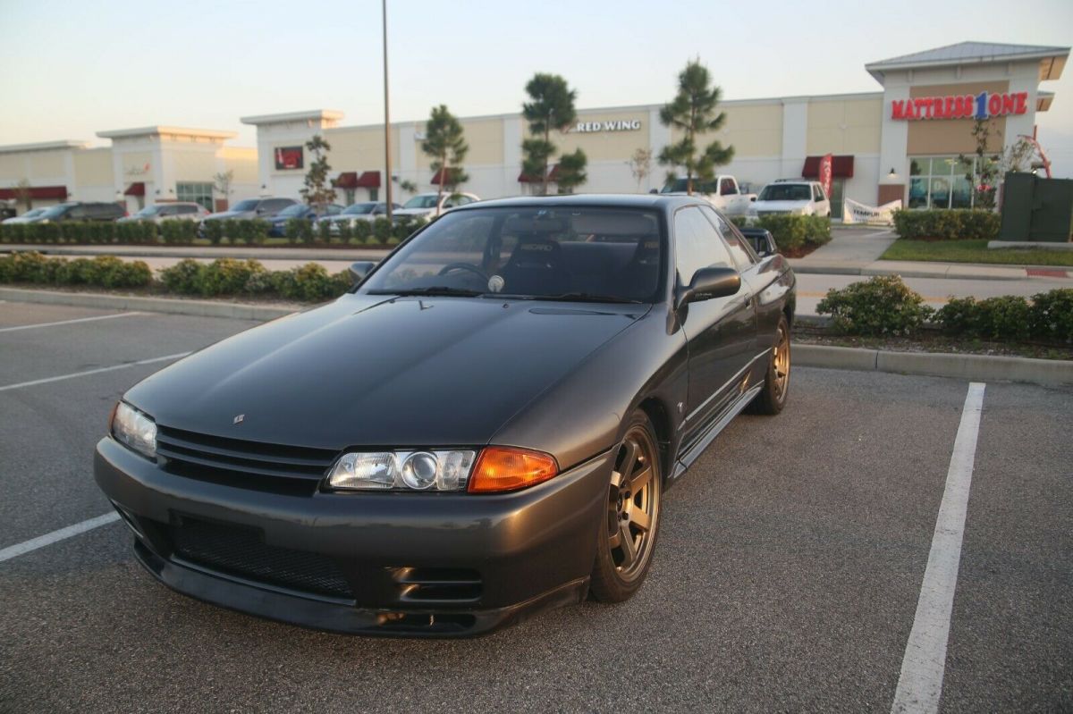 1990 Nissan Skyline GTR RHD JDM R32 BNR32 GT-R 1990 Nissan GT-R GTR