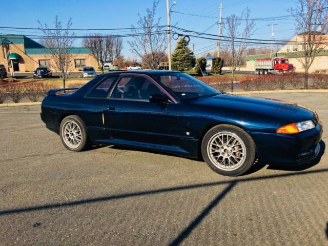 1990 Nissan Skyline GTS-4 - photo 3