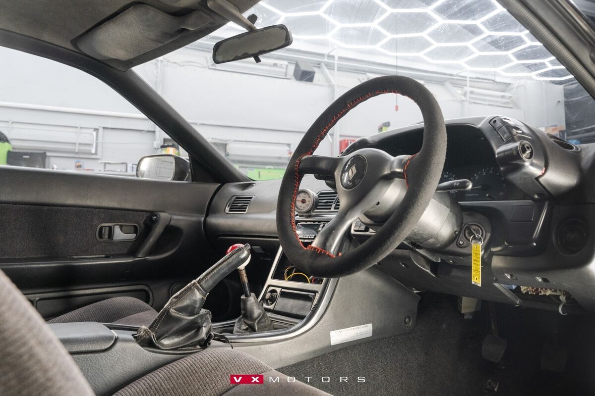 1990 Nissan Skyline - photo 3