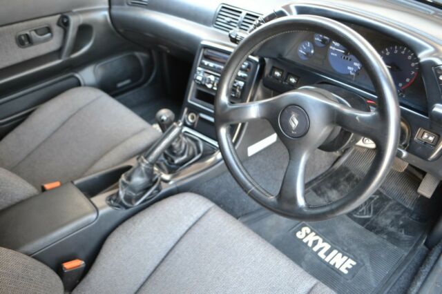 1990 Nissan GT-R - photo 10