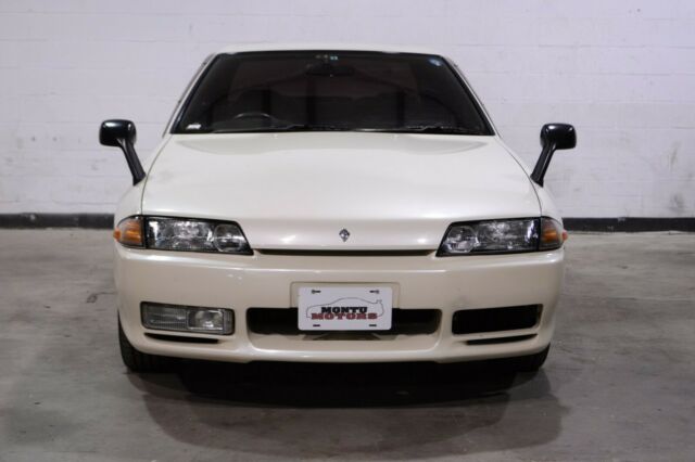 1990 Nissan GT-R - photo 2