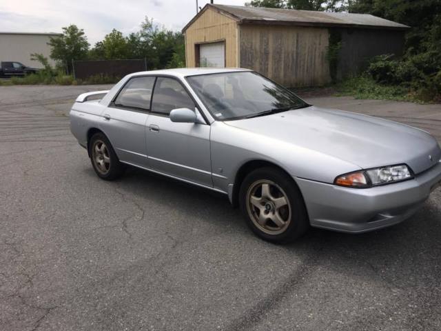 1990 Nissan Skyline GTS4 Manual Sedan RHD JDM RB20det 5 Speed R32 4 Door 1990 Nissan Skyline GTS4