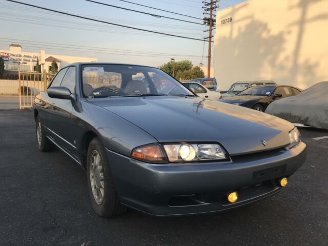 1990 Nissan Skyline HCR32 - photo 2