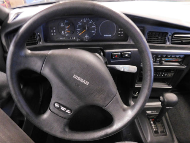 1990 Nissan Stanza XE - photo 8
