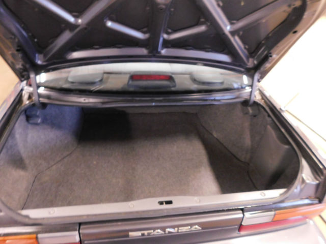 1990 Nissan Stanza XE - photo 9