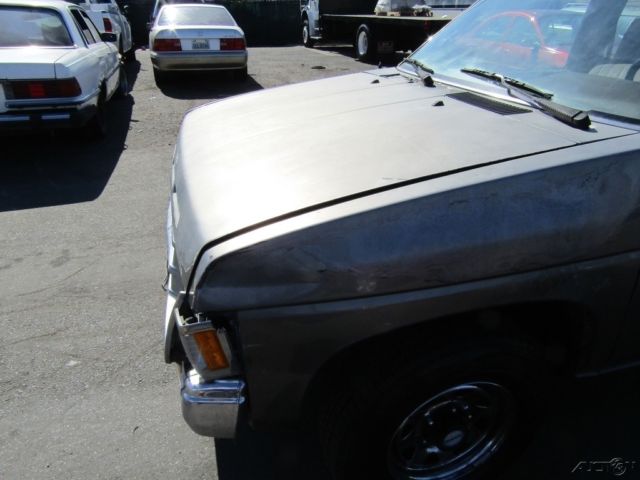 1990 Nissan Truck SE V6 - photo 10
