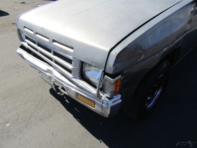 1990 Nissan Truck SE V6 - photo 9