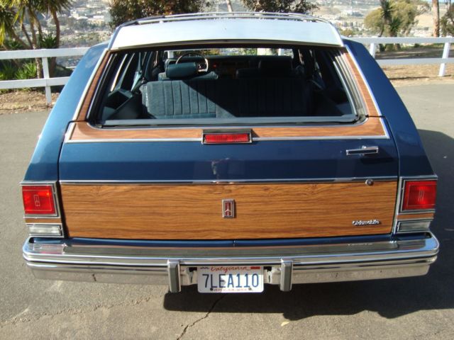 1990 Oldsmobile Custom Cruiser - photo 4