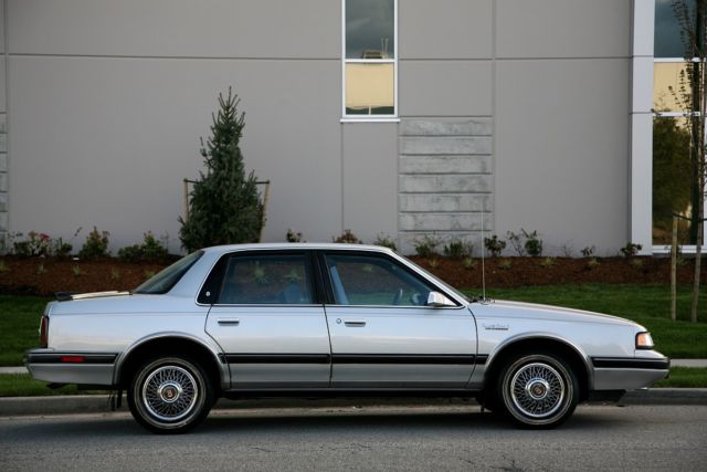 1990 Oldsmobile Cutlass S - photo 12