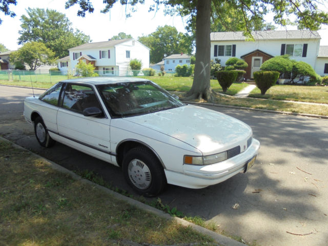 1990 Oldsmobile Cutlass - photo 2