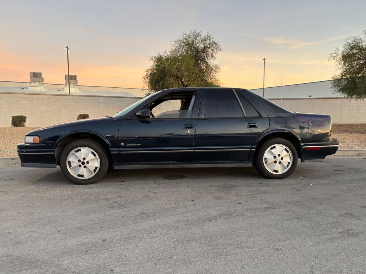 1990 Oldsmobile Cutlass - photo 2