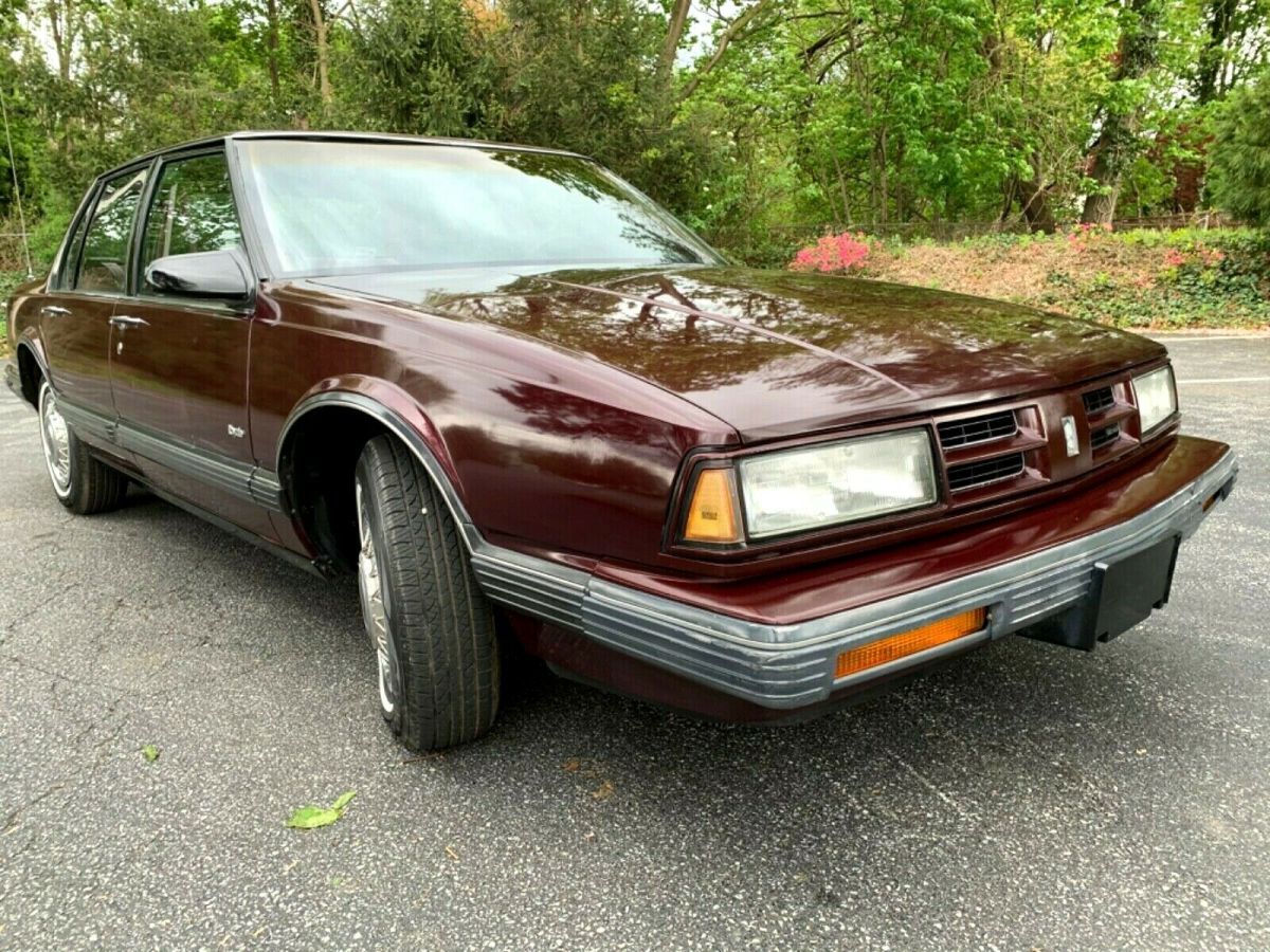 1990 Oldsmobile Eighty-Eight ROYALE - photo 7