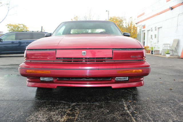 1990 Oldsmobile Toronado Trofeo Coupe 2-Door - photo 10