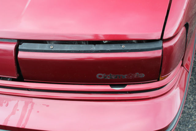 1990 Oldsmobile Toronado Trofeo Coupe 2-Door - photo 13