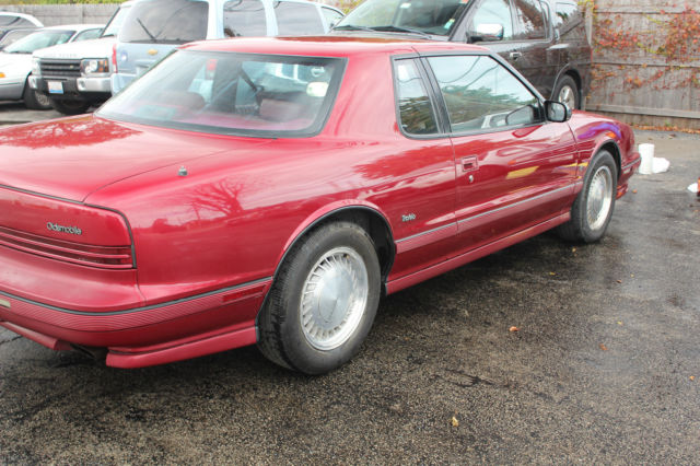 1990 Oldsmobile Toronado Trofeo Coupe 2-Door - photo 4