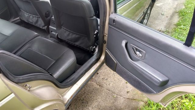 1990 Peugeot 405 S Wagon "S" Model - photo 12