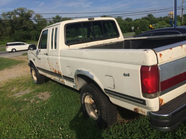1990 Ford F-150 TXL - photo 2