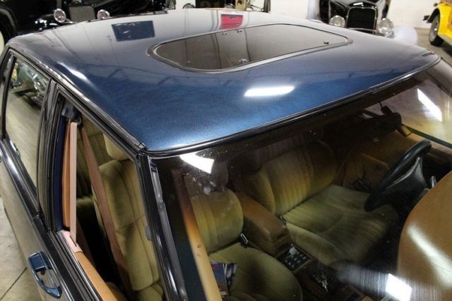 1990 Pontiac Bonneville -- - photo 10