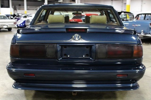 1990 Pontiac Bonneville -- - photo 4