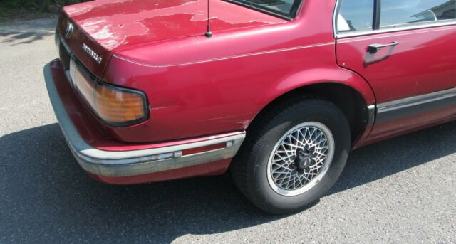 1990 Pontiac Bonneville - photo 3