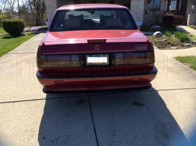 1990 Pontiac Bonneville - photo 2