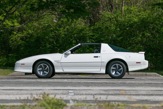 1990 Pontiac Firebird - photo 4
