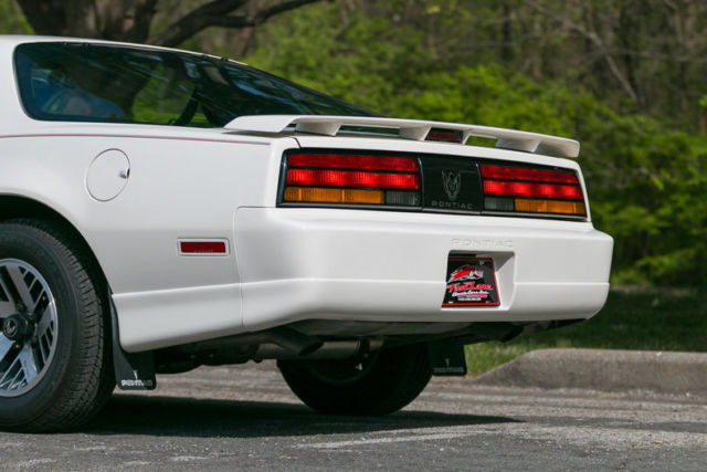 1990 Pontiac Firebird - photo 7