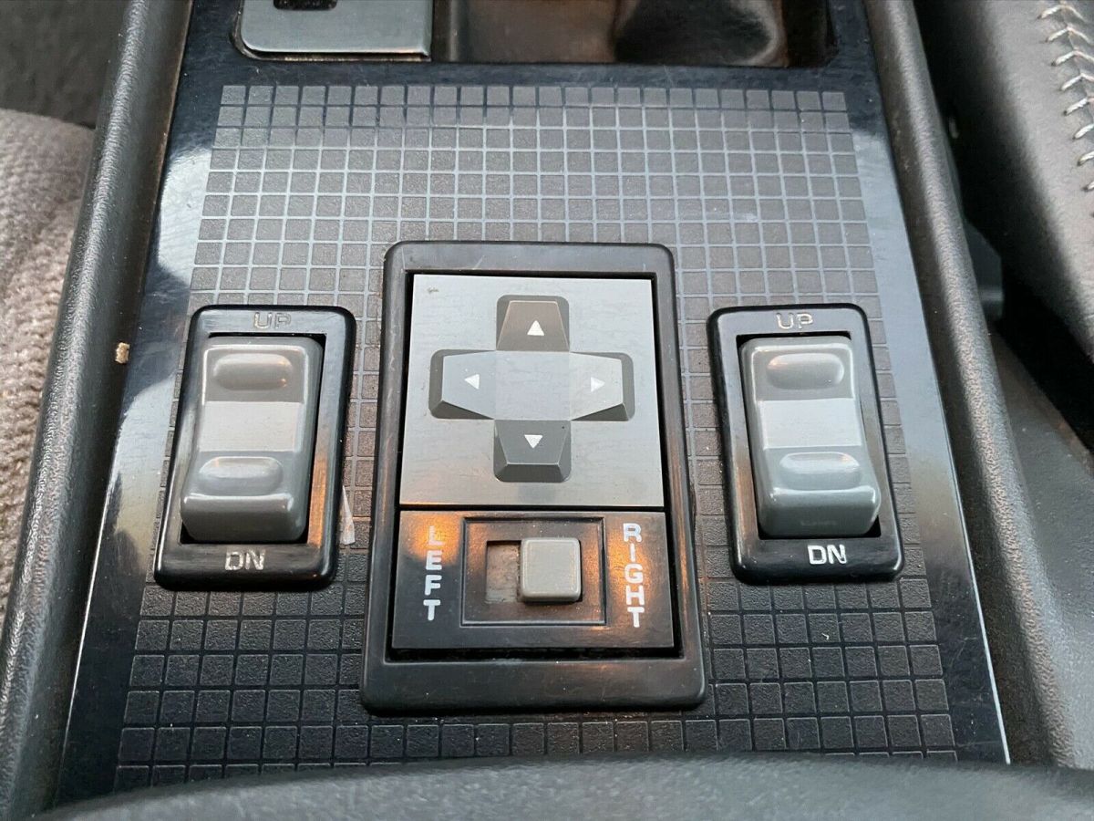 1990 Pontiac Firebird TRANS AM - photo 11