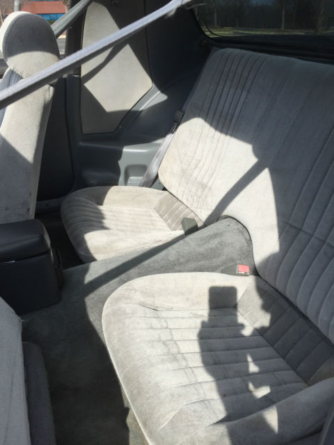 1990 Pontiac Firebird Formula Coupe 2-Door - photo 10