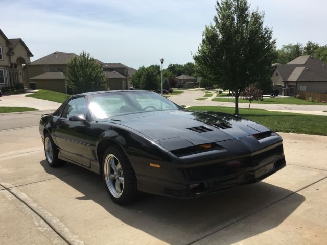1990 Pontiac Firebird Trans Am - photo 3