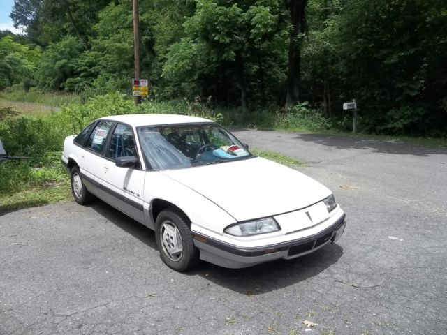 1990 Pontiac Grand Prix SE