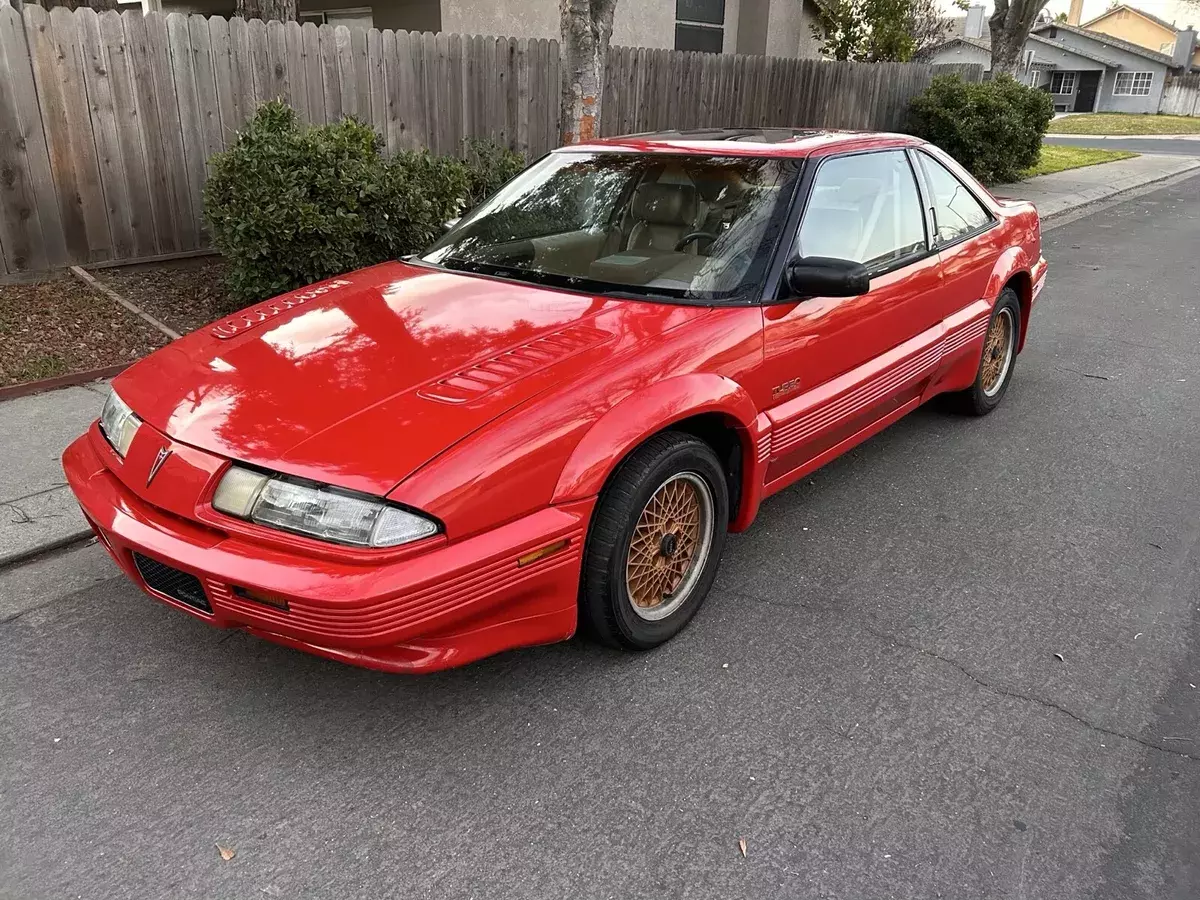 1990 Pontiac Grand Prix Red MCCLAREN 1990 Pontiac Grand Prix MCCLAREN