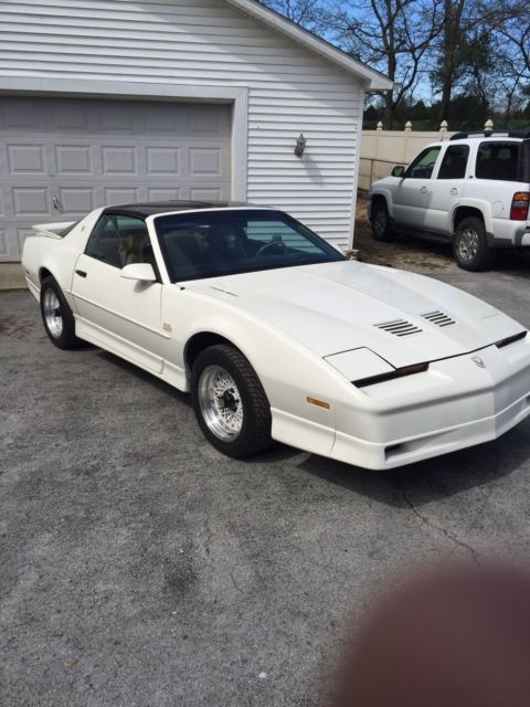 1990 Pontiac Trans Am - photo 3