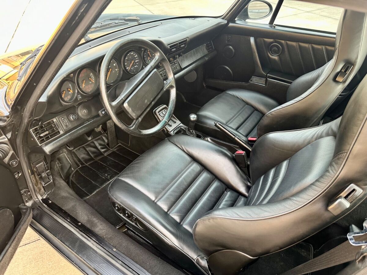 1990 Porsche 911 Coupe C4 - photo 11