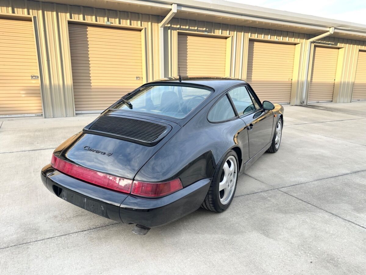 1990 Porsche 911 Coupe C4 - photo 3