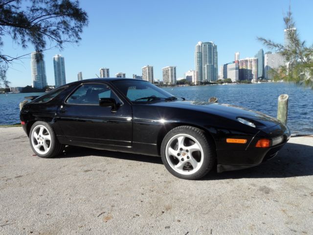1990 Porsche 928 - photo 2