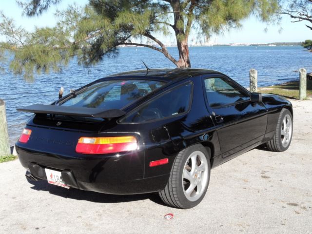 1990 Porsche 928 - photo 3