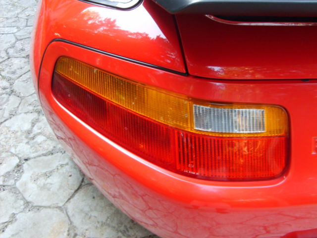1990 Porsche 928 2 door S4 - photo 7