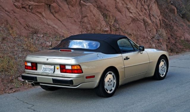 1990 Porsche 944 S2 Cabriolet - 12K Miles - photo 5