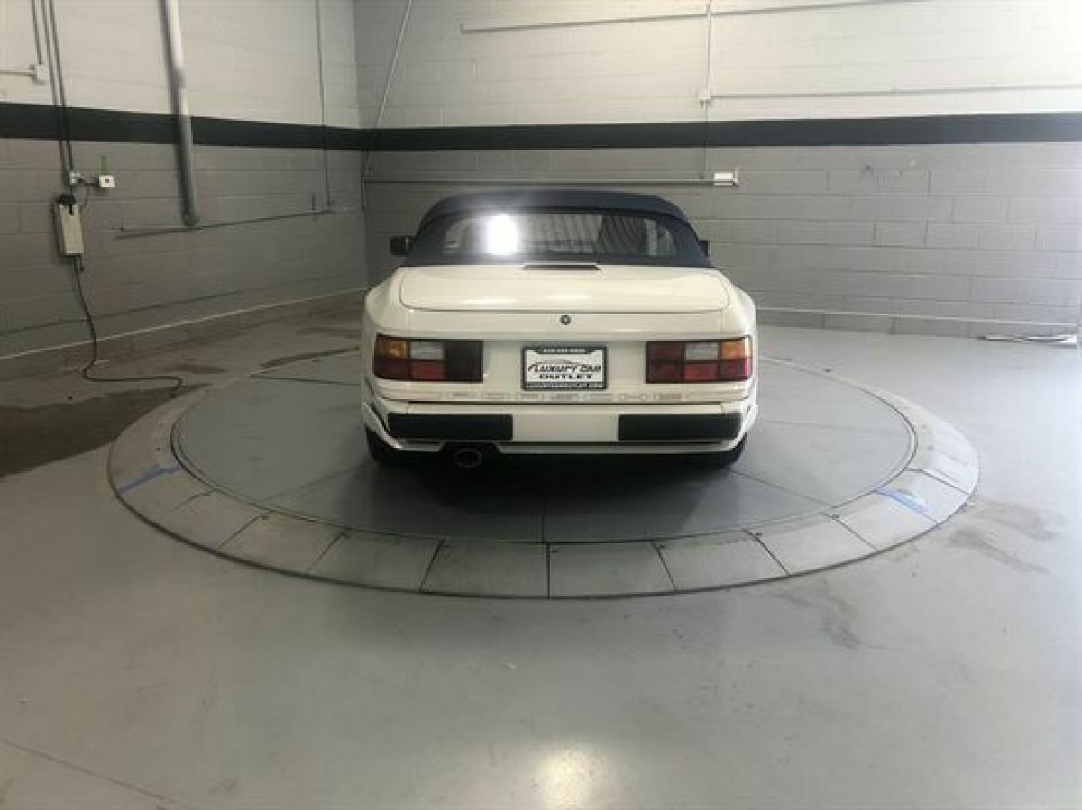 1990 Porsche 944 S2 2dr Convertible - photo 4