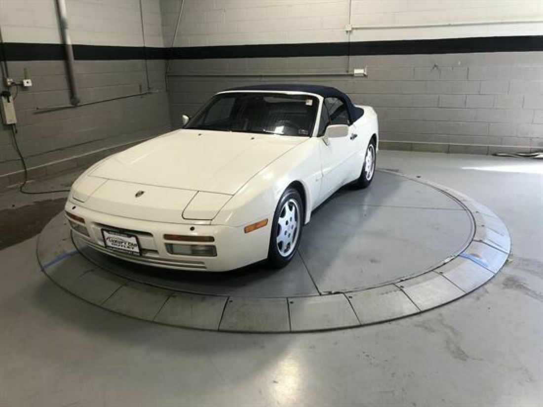 1990 Porsche 944 S2 2dr Convertible White Luxury Car Outlet 630-424-8800 1990 Porsche 944 S2 2dr Convertible