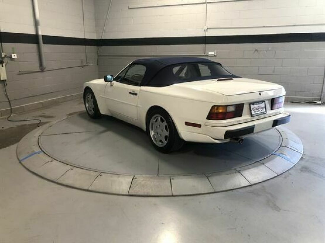 1990 Porsche 944 S2 2dr Convertible - photo 3