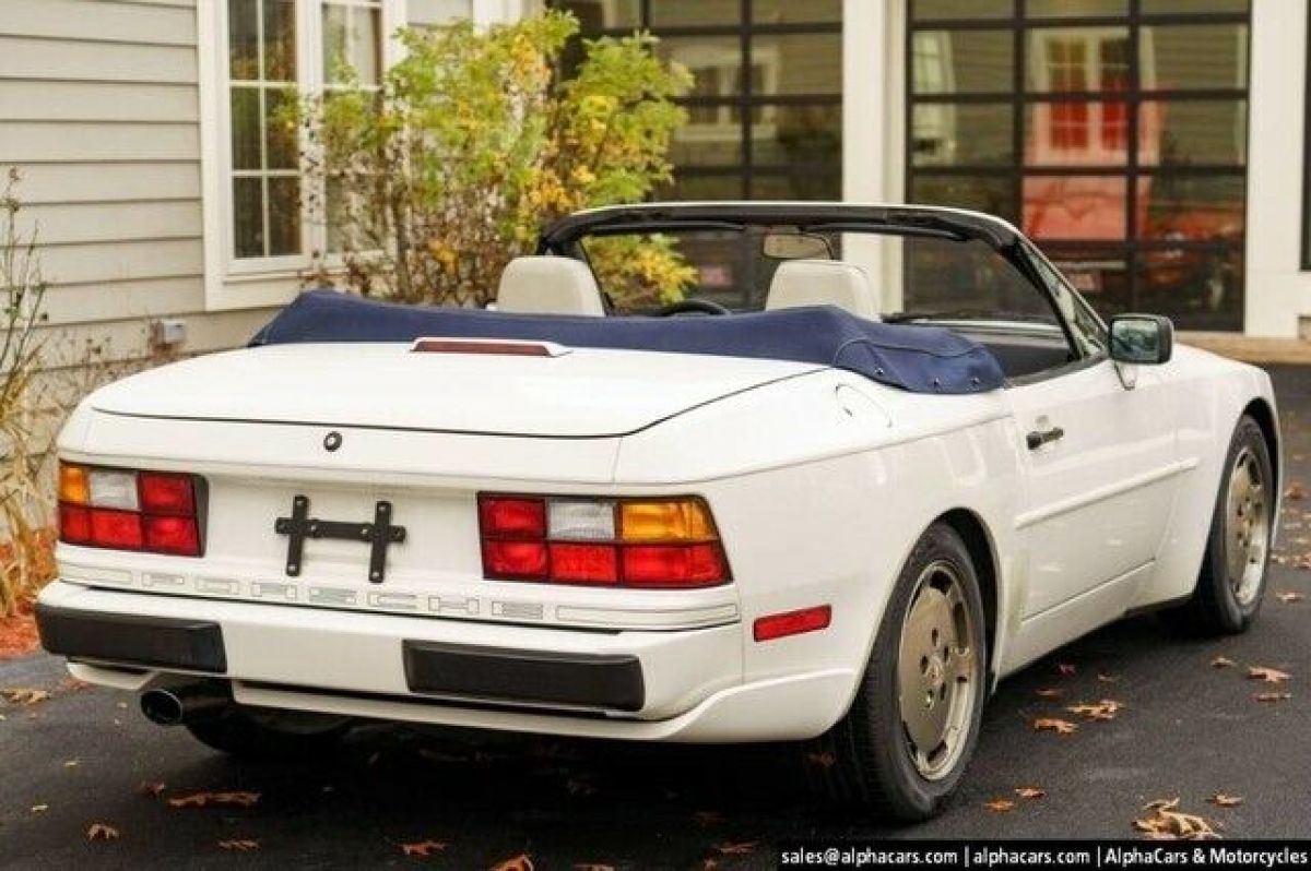 1990 Porsche 944 S2 Cabriolet 5-Speed - photo 9
