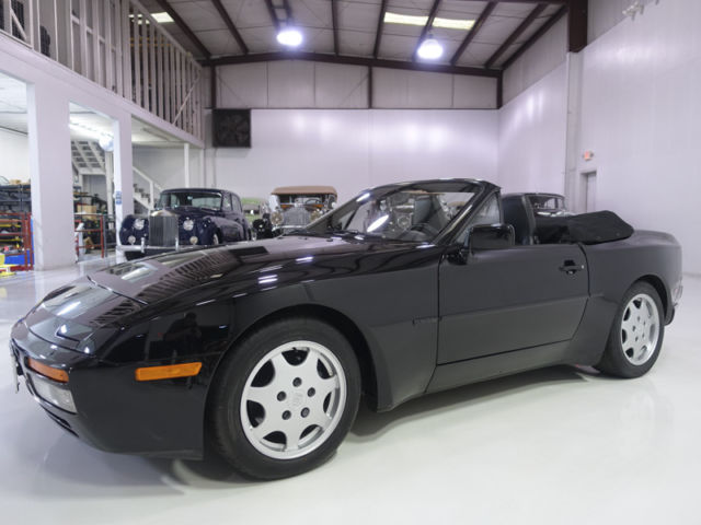 1990 Porsche 944 S2 Cabriolet | Air conditioning, leather seats, cruise control 1990 Porsche 944 S2 Cabriolet