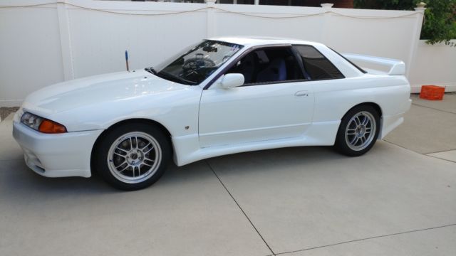 1990 r32 nissan skyline gtr 1990 Nissan GT-R