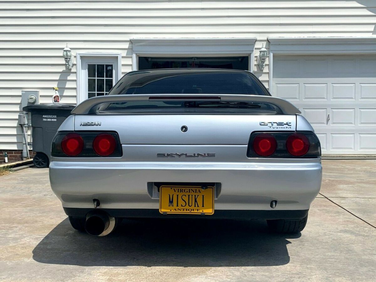 1990 Nissan Skyline Type M - photo 2