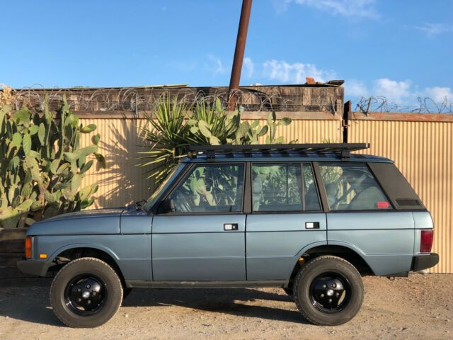 1990 Range Rover Classic County in Limited Edition Clearwater Blue. 1990 Land Rover Range Rover Classic Clearwater Edition