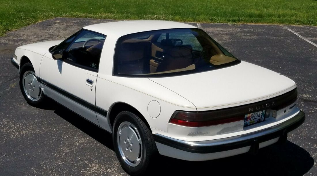 1990 Buick Reatta - photo 3