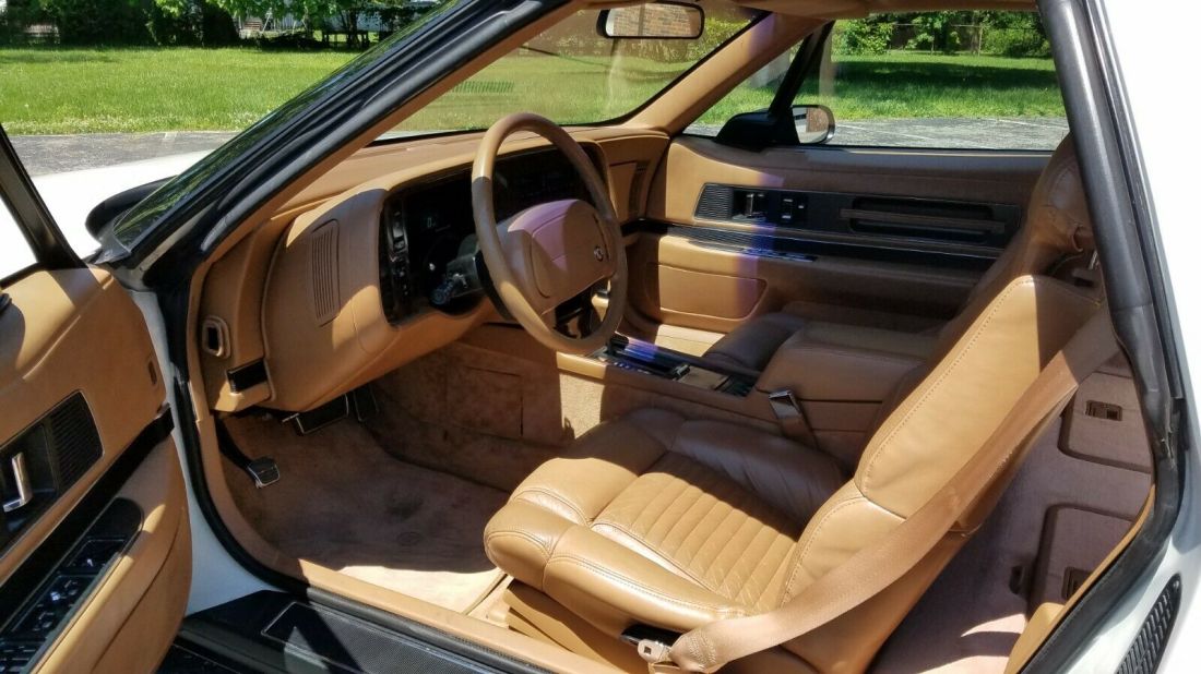 1990 Buick Reatta - photo 7