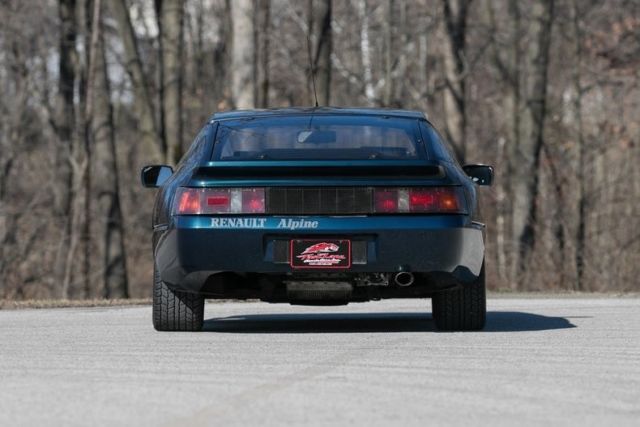 1990 Renault GTA - photo 7